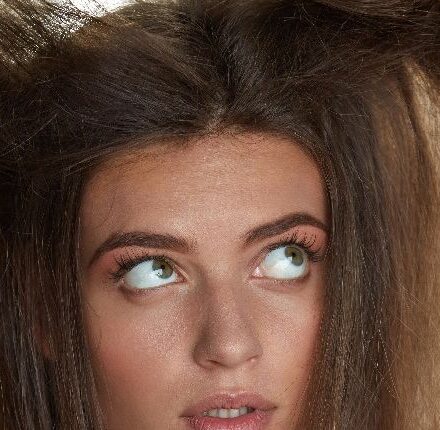 Diez ideas preconcebidas sobre el cabello seco